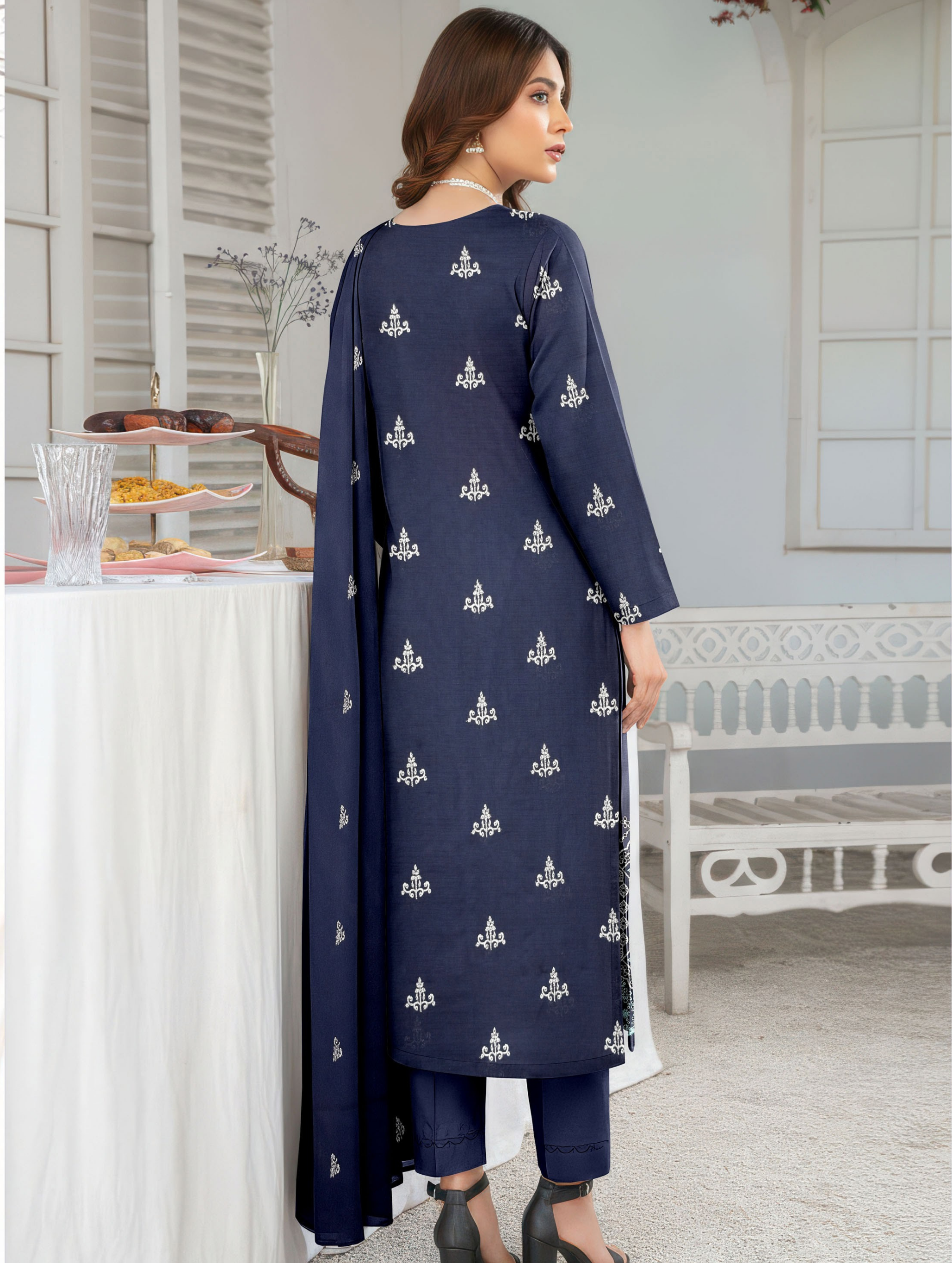 Elegant by Naubahar | Women's Embroidered Lawn 3-Piece Suit | Dyed Lawn Shirt, Crinkle Chiffon Dupatta & Cambric Trouser