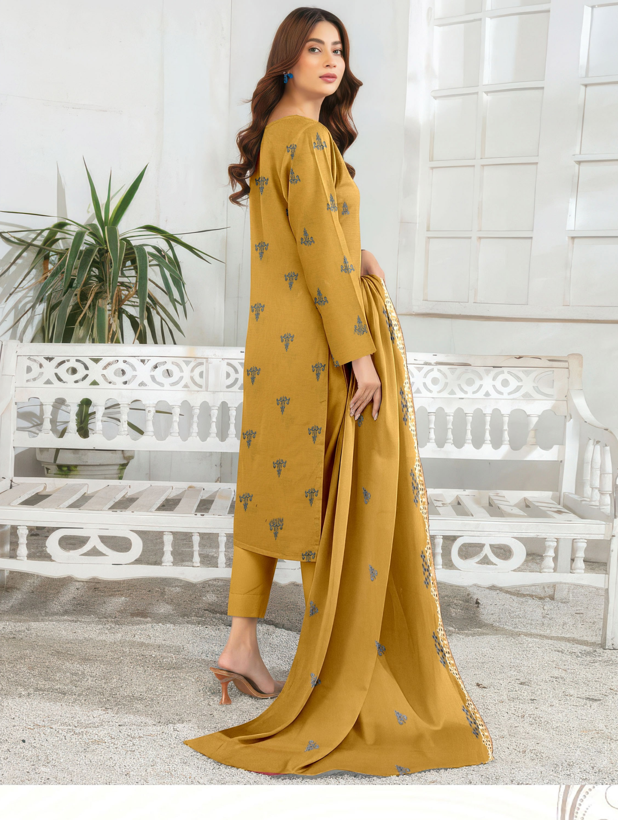 Elegant by Naubahar | Women's Embroidered Lawn 3-Piece Suit | Dyed Lawn Shirt, Crinkle Chiffon Dupatta & Cambric Trouser